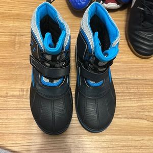 Crocs Allcast Waterproof Boot GS Size J5